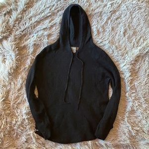 Black cashmere sweater with hood